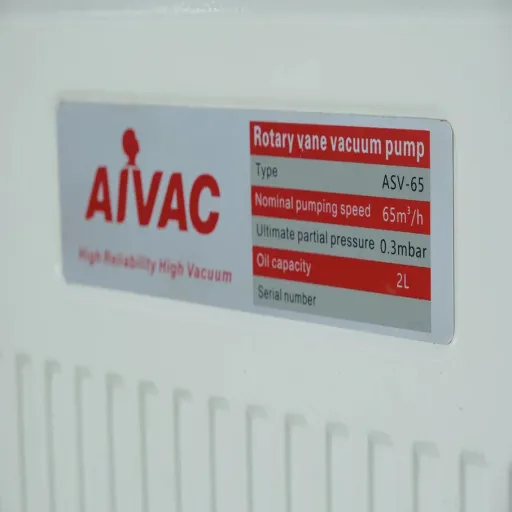 Шильдик пластинчато-роторного вакуумного насоса AiVac ASV-065