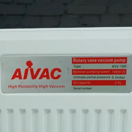 Шильдик пластинчато-роторного вакуумного насоса AiVac ASV-100