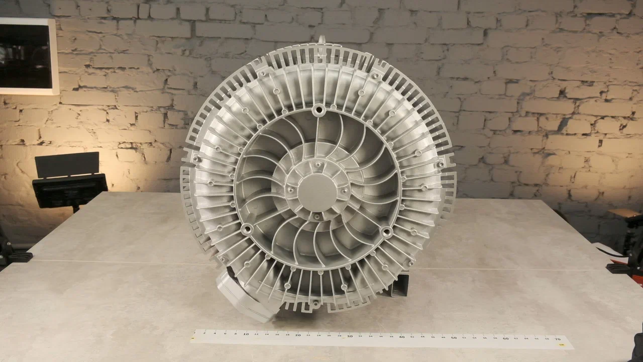 Вихревая воздуходувка Zenova 2RB 840-075 — Реальный внешний вид