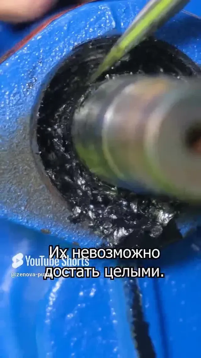 Меняем набивное уплотнение на шестеренном насосе